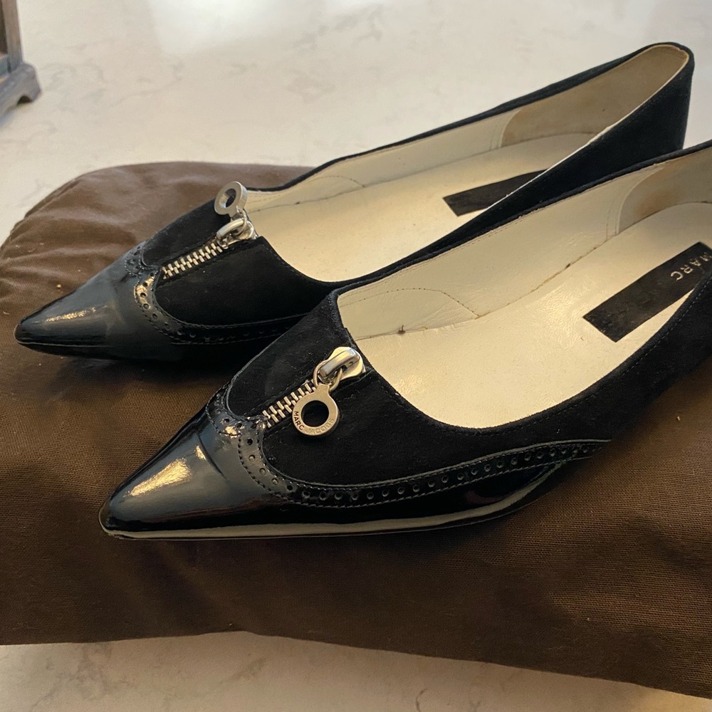 Marc Jacobs Pointed-Toe Flats